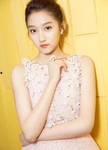 关晓彤娱乐圈吃瓜地位,娱乐圈吃瓜界的“风向标”